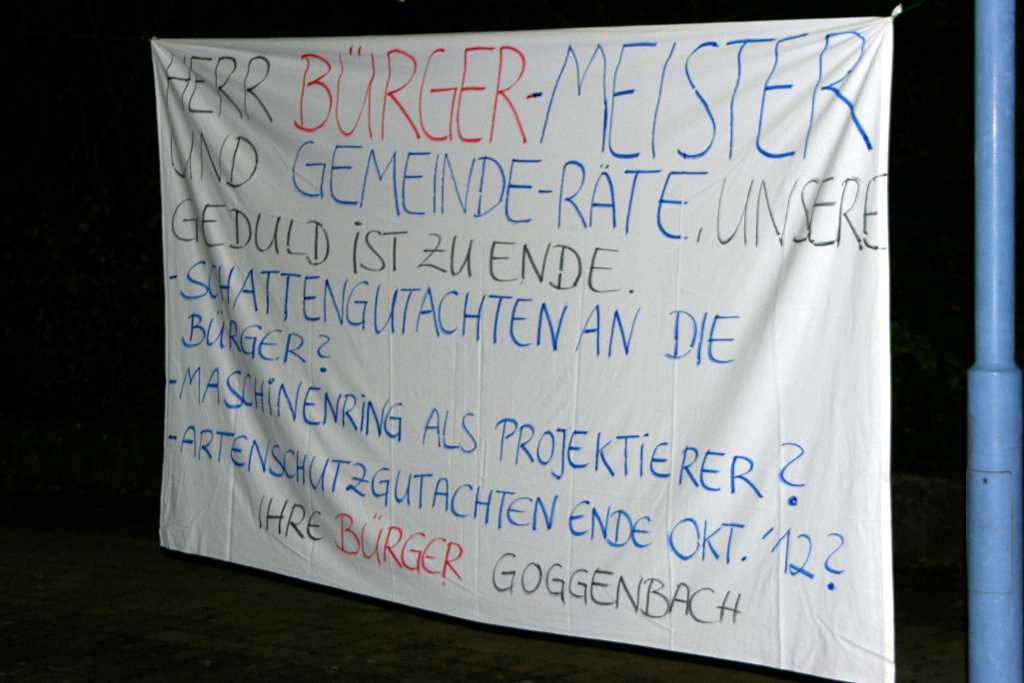 Fotostrecke "Bürgerbeteiligung zum Thema Windkraft in Neuensteins Stadthalle"