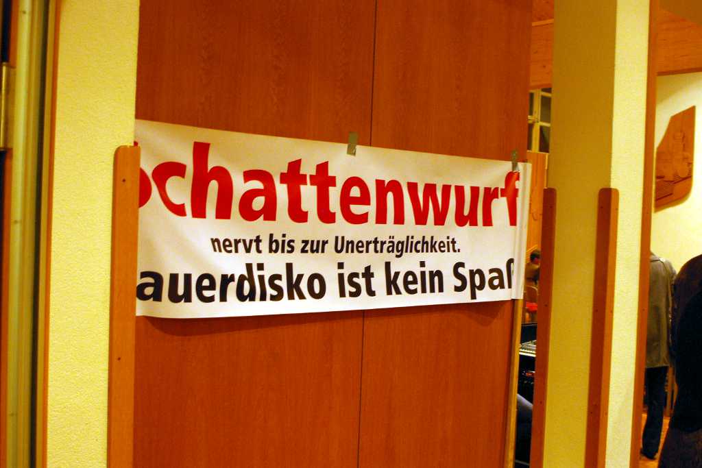 Fotostrecke "Bürgerbeteiligung zum Thema Windkraft in Neuensteins Stadthalle"